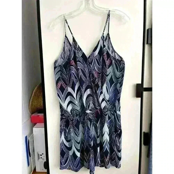 Chelsea 28 Sz LRG Purple Aqua Print Tank Romper Shorts Adjustable Straps Pockets - Picture 6 of 14